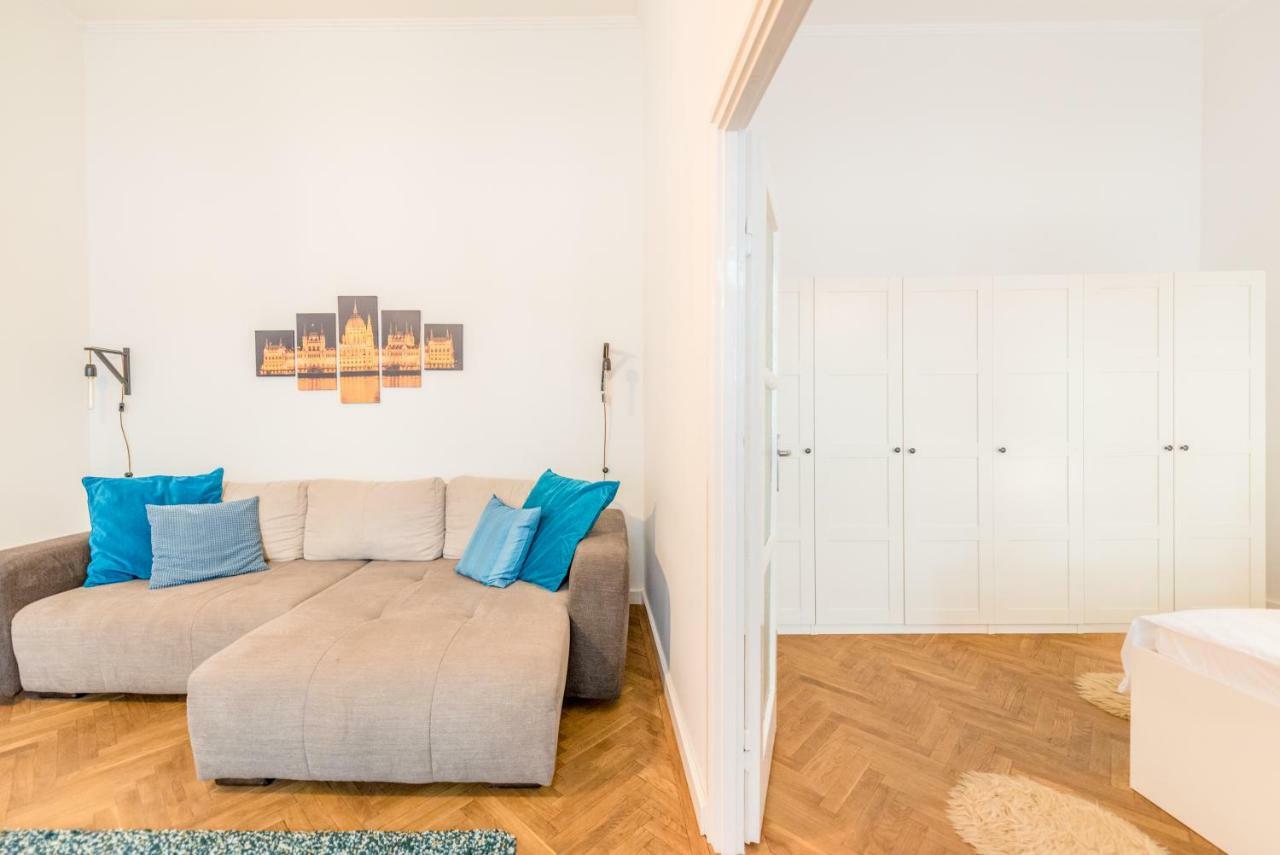 Oasis Apartments - Liberty Square Budapest Eksteriør bilde
