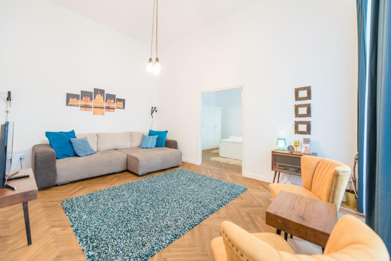 Oasis Apartments - Liberty Square Budapest Eksteriør bilde