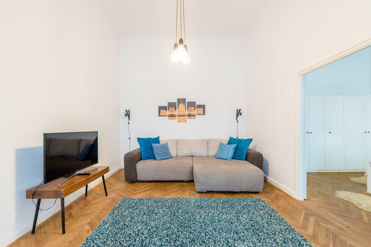 Oasis Apartments - Liberty Square Budapest Eksteriør bilde