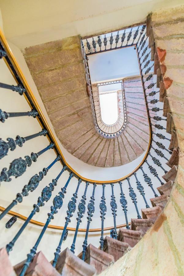Oasis Apartments - Liberty Square Budapest Eksteriør bilde